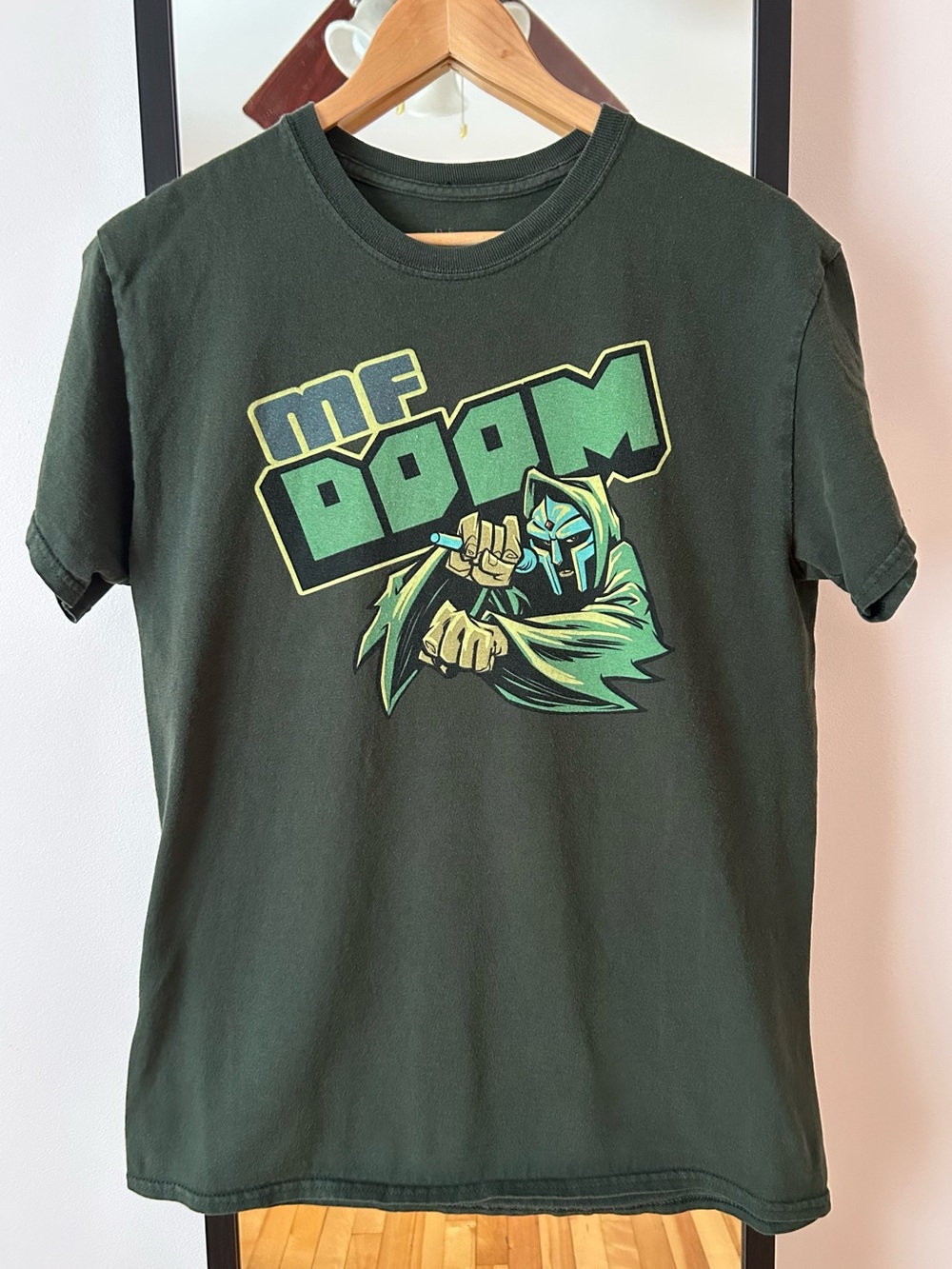 Vintage Y2K MF Doom 🎤 "Anti-Hero" band tour concert tee shirt Rap Hip Hop